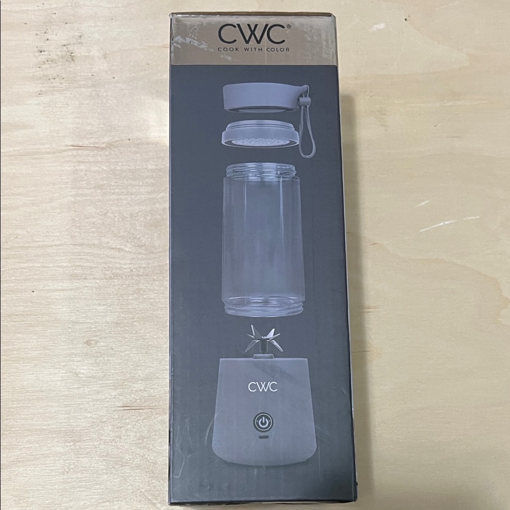 CWC Portable Blender in Gray - Picture 4 of 4